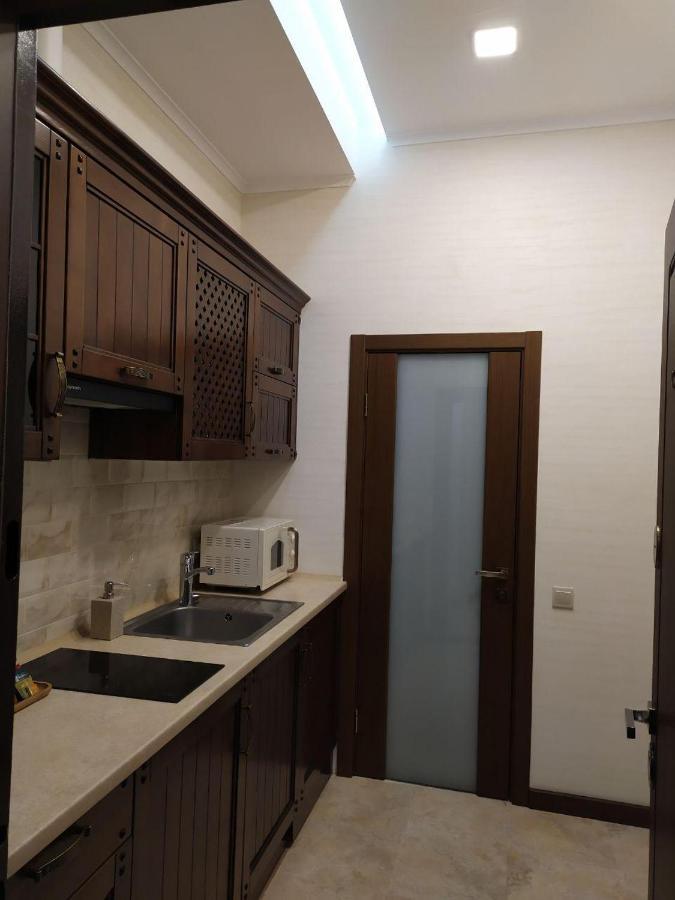 RynOK 25 Deluxe Lviv Center Appartement Buitenkant foto
