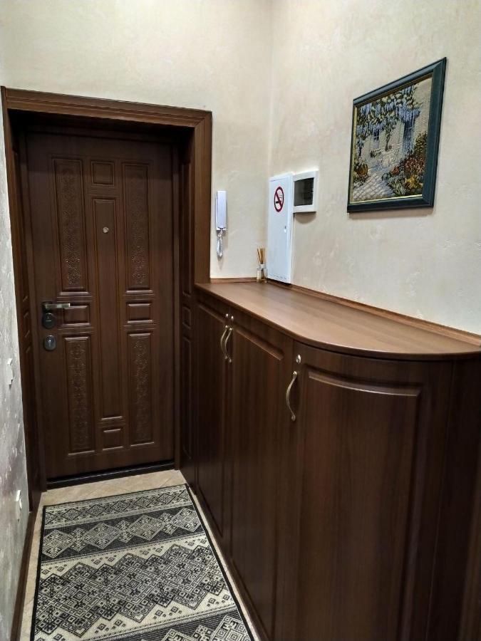 RynOK 25 Deluxe Lviv Center Appartement Buitenkant foto